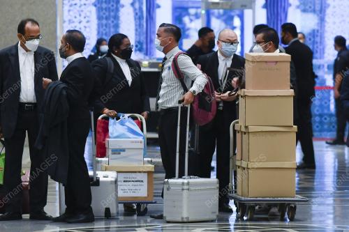 PERBICARAAN RAYUAN NAJIB RAZAK