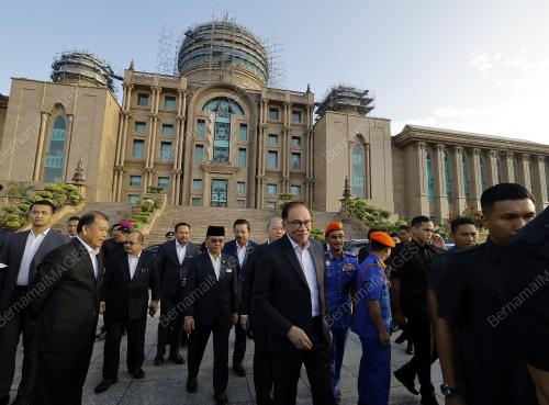 DATUK SERI ANWAR IBRAHIM