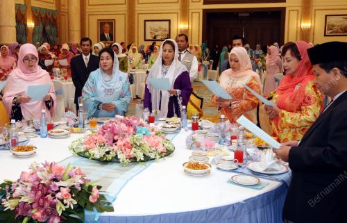 ROSMAH MANSOR