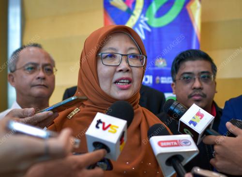DATUK SERI DR ZALIHA MUSTAFA