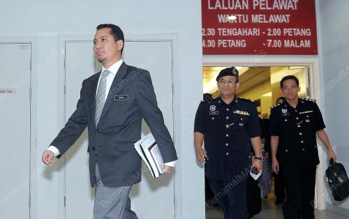PTJ07_16072012_HAKIM