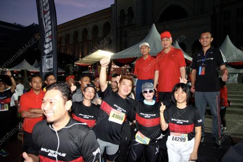 PTJ07_16082015_RUNWITH