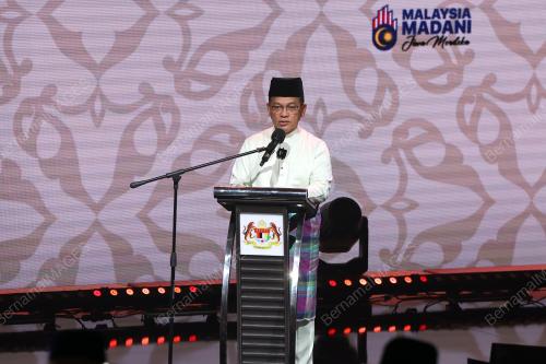 DATUK DR MOHD NA'IM MOKHTAR