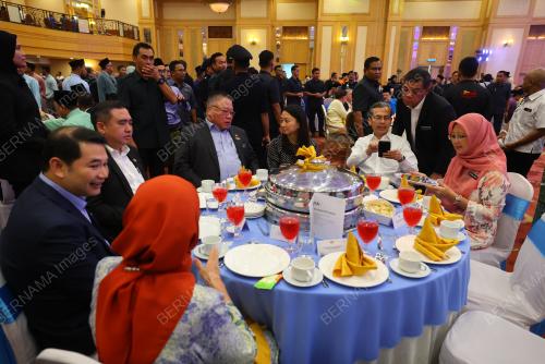 RUMAH TERBUKA MADANI JPM