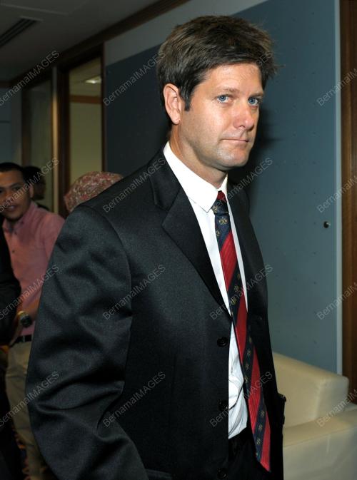PTJ07_17062013_REVINGTON_KBS1