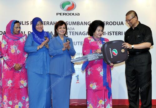 PTJ07_17092013_ROSMAH_PERODUA