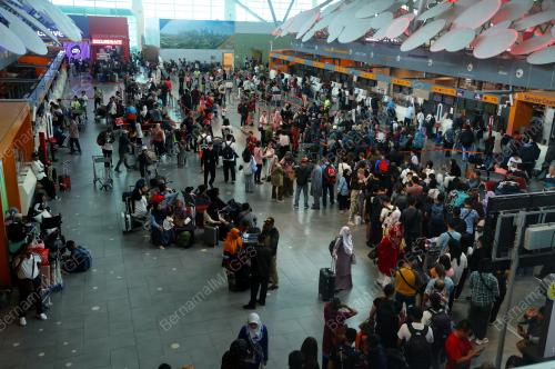 TINJAUAN KLIA2