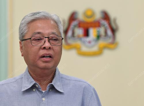 DATUK SERI ISMAIL SABRI YAAKOB