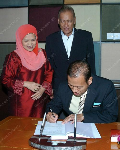 MUHAMMAD MUHD TAIB