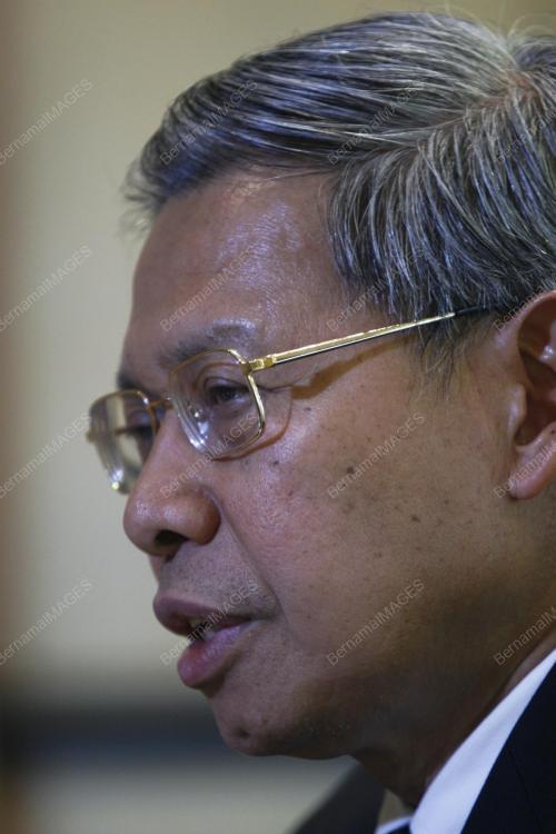 MUSTAPA MOHAMED