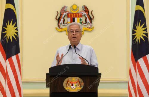 DATUK SERI ISMAIL SABRI YAAKOB