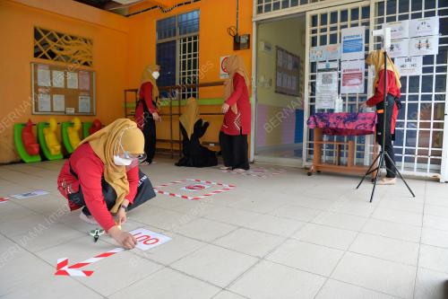 TAMAN ASUHAN KANAK-KANAK (TASKA)