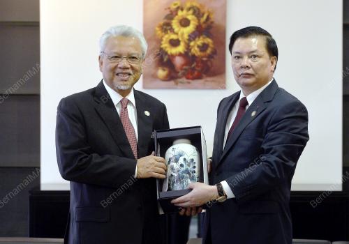 PTJ07_20032015_HUSNI_ASEAN