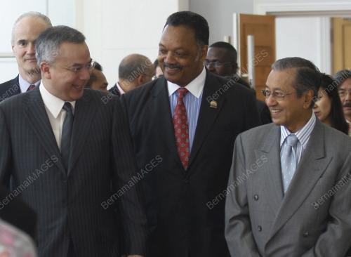 TUN DR. MAHATHIR MOHAMAD