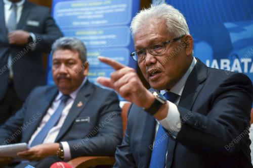 DATUK SERI HAMZAH ZAINUDIN