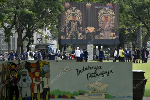 ISTIADAT PERTABALAN YANG DI-PERTUAN AGONG KE-17