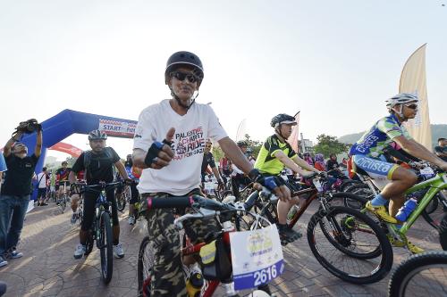 PTJ07_20122014_CC1M_BIKE
