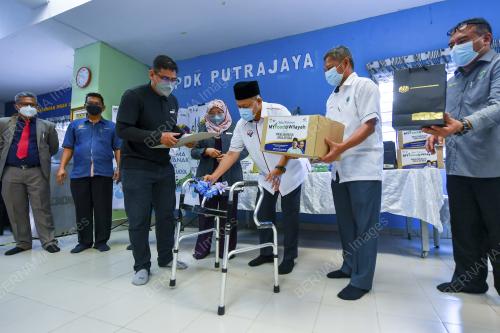 DATUK SERI SHAHIDAN KASSIM