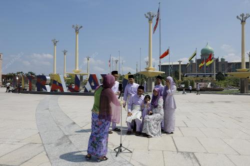 TINJAUAN_AIDILFITRI