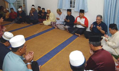 TENGKU ADNAN TENGKU MANSOR