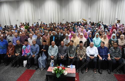 DATUK SERI ANWAR IBRAHIM