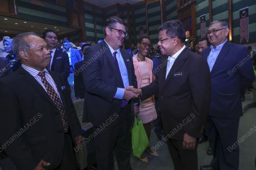DATUK SERI SAIFUDDIN NASUTION ISMAIL