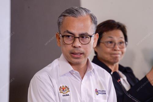 DATUK FAHMI FADZIL