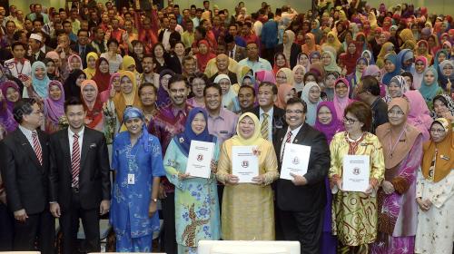 DATUK SERI ROHANI KARIM