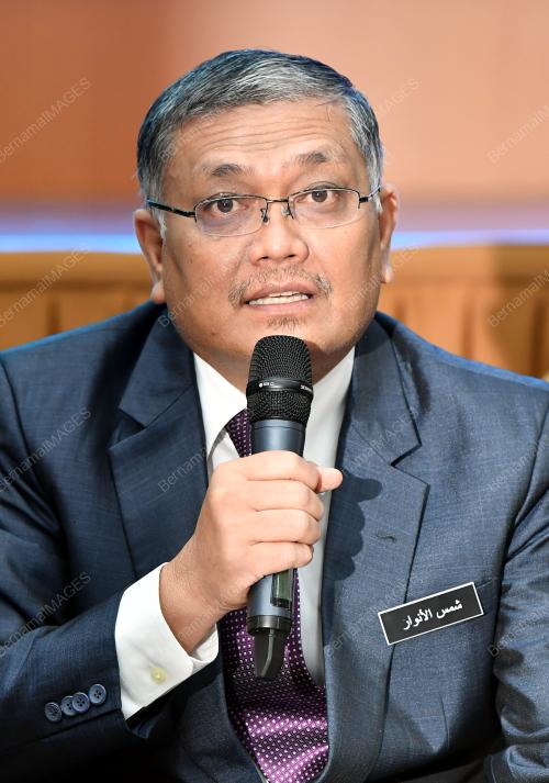 DATUK SERI DR SHAMSUL ANUAR NASARAH
