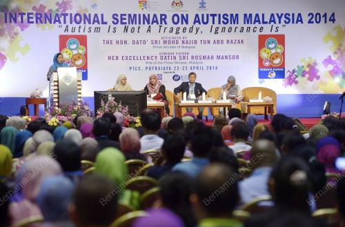 PTJ07_23042014_ISAM_AUTISM