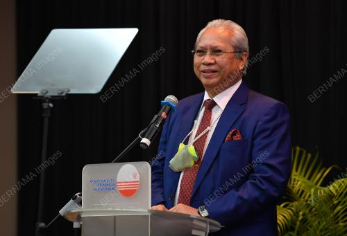 TAN SRI ANNUAR MUSA