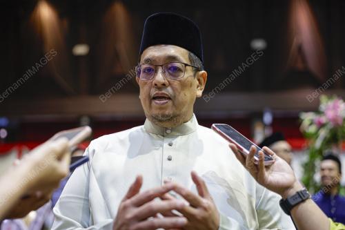 DATUK PROF DR AHMAD FARHAN MOHD SADULLAH