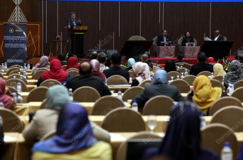 DATUK SERI WONG CHUN WAI