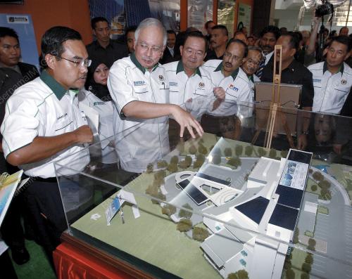 MOHD NAJIB TUN ABDUL RAZAK