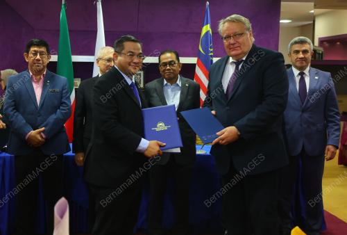 DATUK SERI MOHAMED KHALED NORDIN