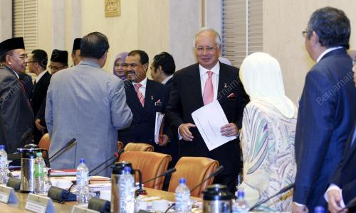 MOHD NAJIB TUN ABDUL RAZAK
