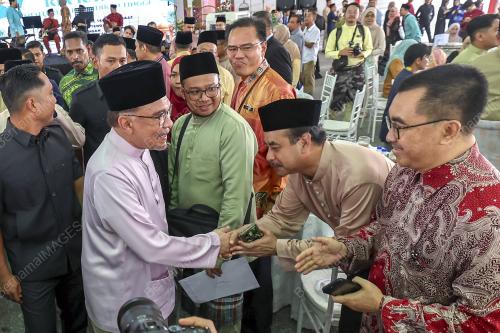DATUK SERI ANWAR IBRAHIM