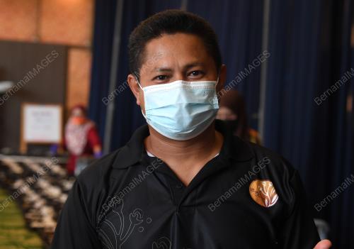 MOHD ABU NARAHAN TAHANG