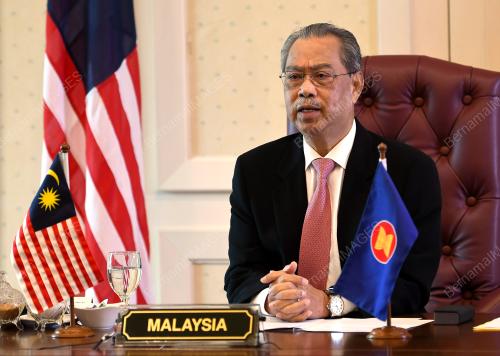TAN SRI MUHYIDDIN YASSIN