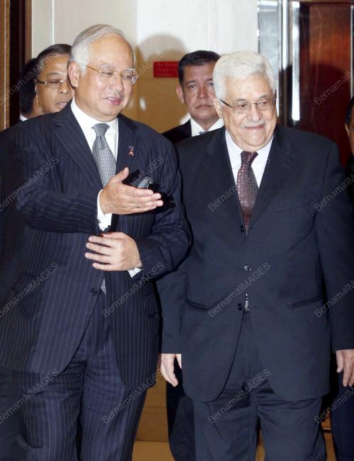 MOHD NAJIB TUN ABDUL RAZAK