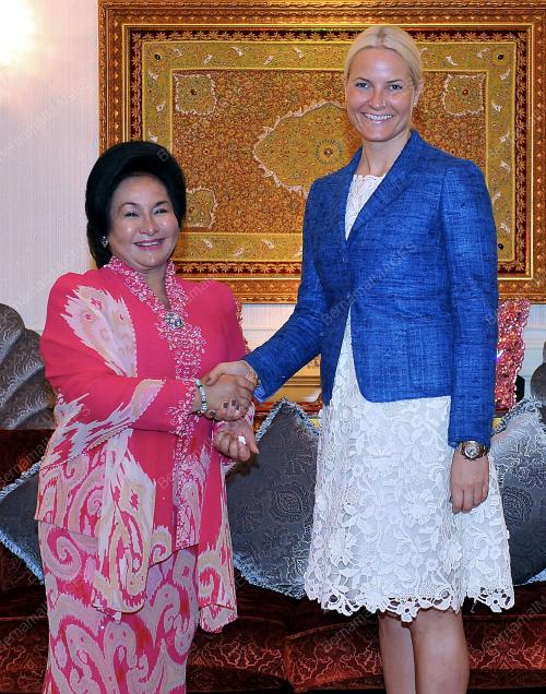 PTJ07_27052013_KUNJUNGAN