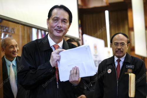 DATUK DR NOOR HISHAM ABDULLAH