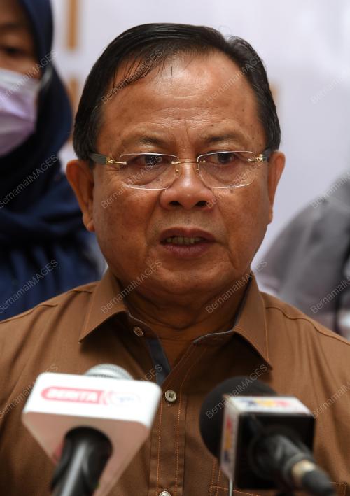 DATUK SERI AHMAD HAMZAH