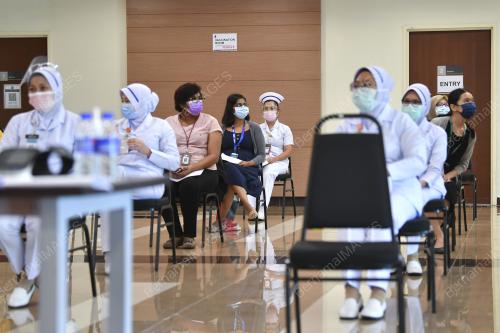 EMY ANTARA PENERIMA TERAWAL VAKISN PFIZER