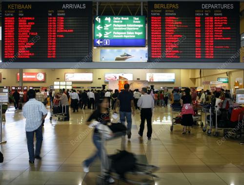LCCT KLIA CELEBRATE 2ND ANIVERSARY