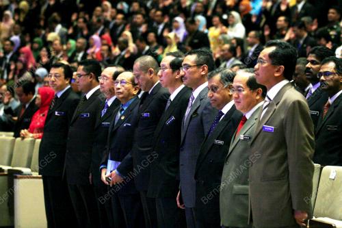 MOHD NAJIB TUN ABDUL RAZAK