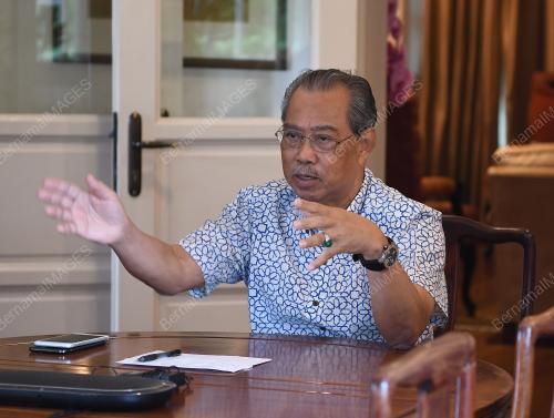 TAN SRI MUHYIDDIN YASSIN
