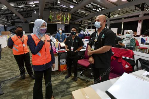 DATUK SERI RINA MOHD HARUN