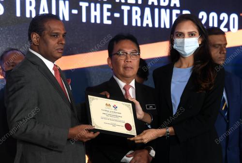 DATUK SERI M SARAVANAN