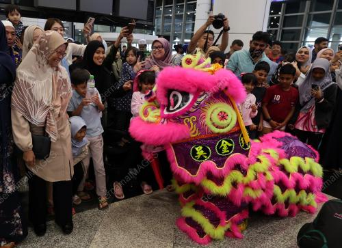 TAHUN BAHARU CINA KLIA